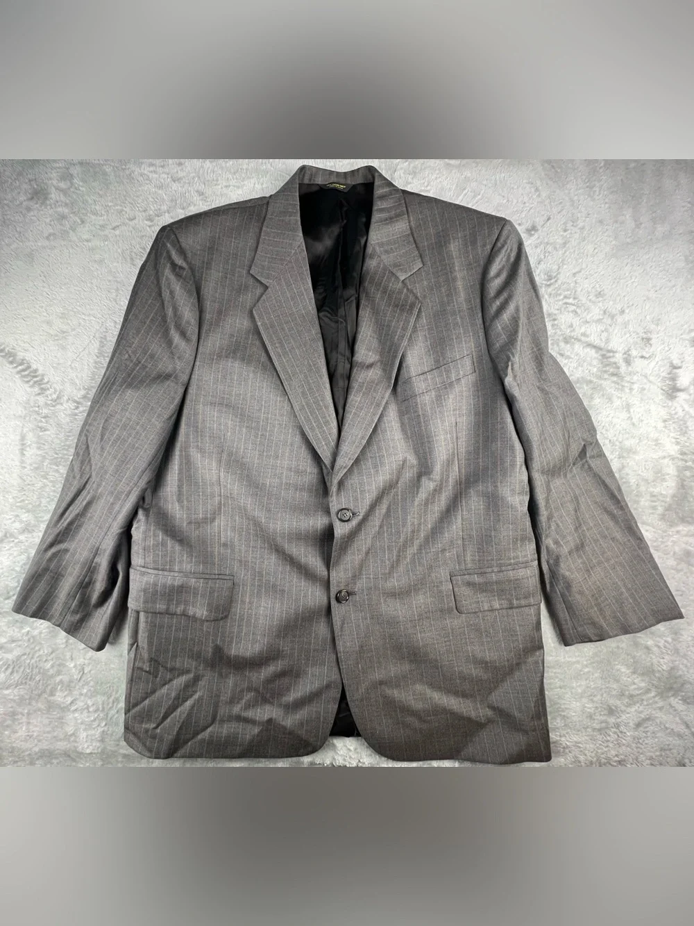 Ermenegildo Zegna Cloth 2 Piece Pinstripe Suit Wool Silk Men’s Size 50 Gray
